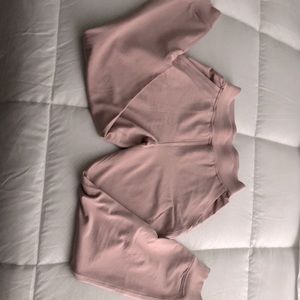 Super cute Lululemon pants in pink